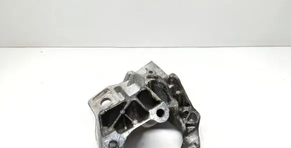 Volvo V60 Engine mounting bracket 31401633