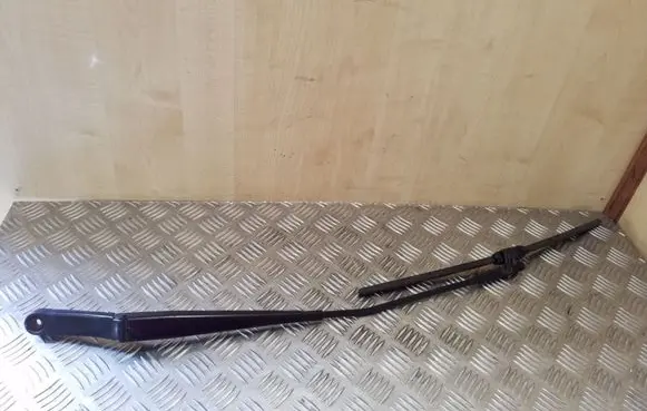 Skoda Octavia Mk2 (1Z) Front wiper blade arm 1Z2955409