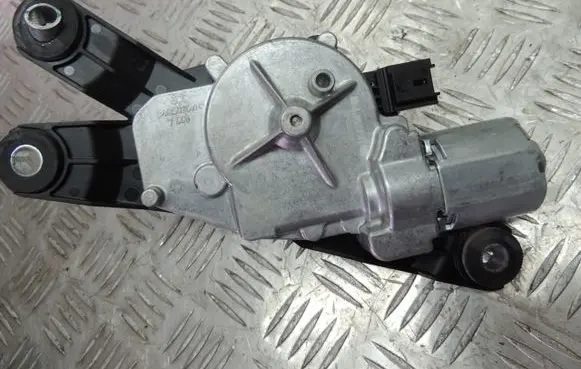 Smart ForTwo III C453 Rear window wiper motor 4538207100