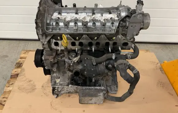 Nissan X-Trail T32 Engine R9MA410