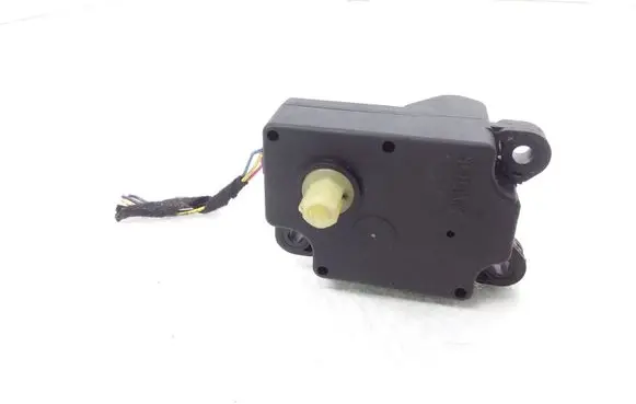 Volvo XC70 Air flap motor/actuator 6G9N19E616AB