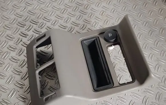 Jaguar F-Pace Other center console (tunnel) element GX73044C82A