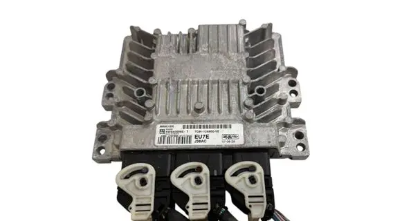 Ford Mondeo MK IV Engine control unit/module 7G9112A650VE 5WS40596ET