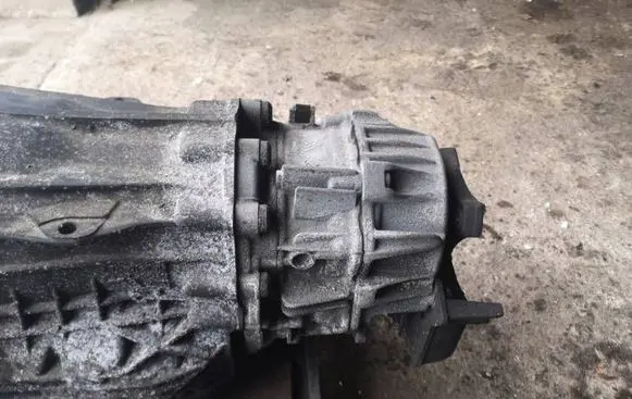 Mercedes-Benz E W213 Gearbox transfer box case 