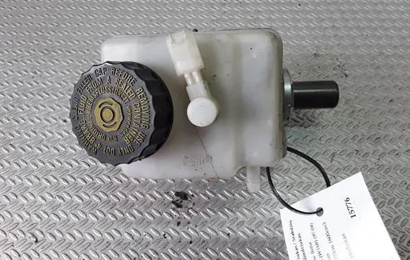 Master brake cylinder