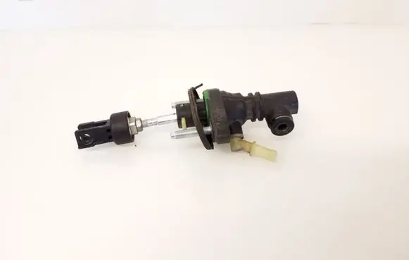 Toyota Auris 150 Clutch master cylinder 3142002031B 010295 080621A