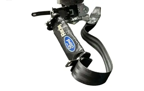 Opel Meriva B Front seatbelt F13305706 N13250510 34040728C