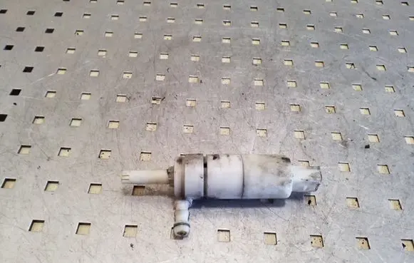 Mercedes-Benz ML W163 Windscreen/windshield washer pump