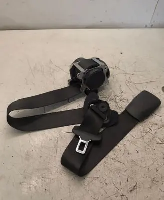BMW X1 F48 F49 Front seatbelt 635267200C