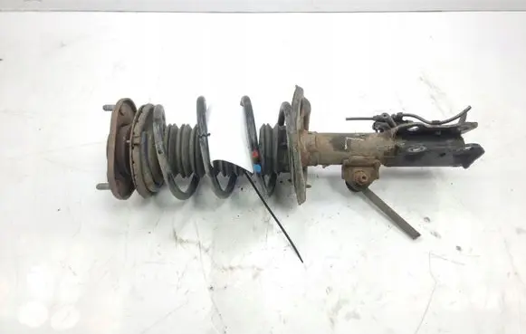 Toyota Auris E180 Front shock absorber/damper