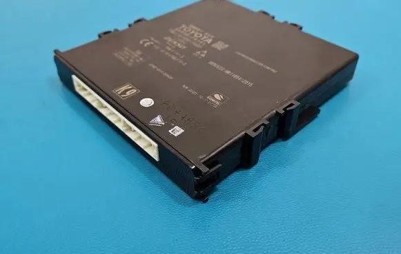 Toyota C-HR I Central body control module 89990F4191 IMPRK1590469