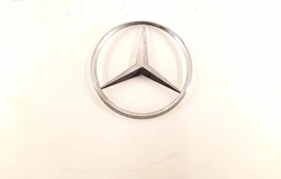 Mercedes-Benz CLK A208 C208 Manufacturers badge/model letters 2087580058 A2087580058