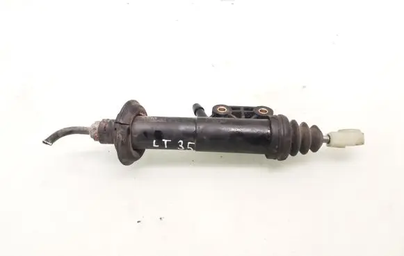 Clutch slave cylinder