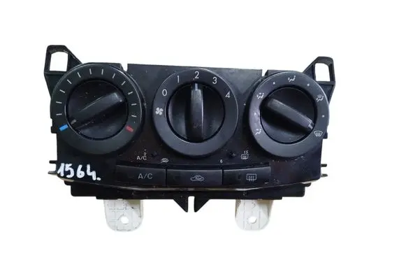 Mazda 5 Climate control unit M1900CC33