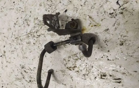 Volvo S40 Fuel line pipe