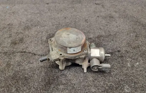 Skoda Octavia Mk2 (1Z) Tandem pump 06H127025G