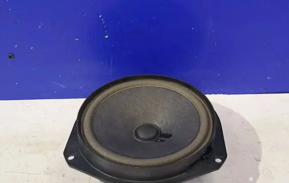 Maserati Ghibli Front door speaker A0121101B