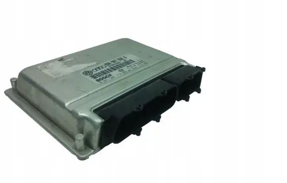 Audi A4 S4 B5 8D Engine control unit/module ECU 8D0907558B