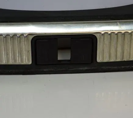 Audi A4 S4 B6 8E 8H Trunk/boot sill cover protection 8E9864483B