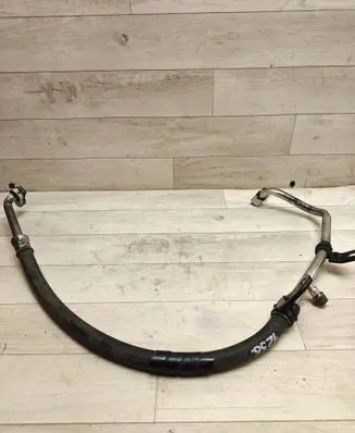 Toyota Avensis T250 Air conditioning (A/C) pipe/hose 