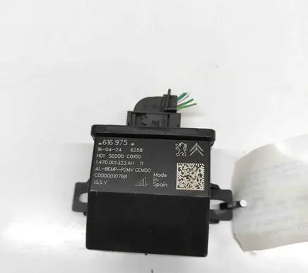 Peugeot 208 Light module LCM 1470001323 9861697580