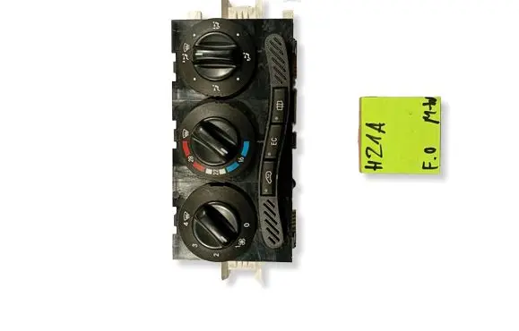 Mercedes-Benz A W168 Climate control unit Q150301 1688300485