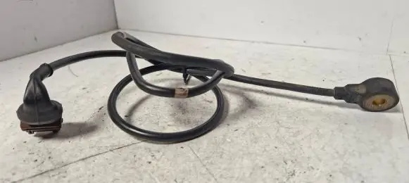 Volvo S40, V40 Detonation knock sensor 022906102c