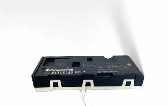 Mercedes-Benz E W212 Tailgate/trunk control unit/module A2129009916