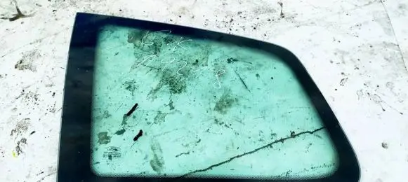 Ford Focus C-MAX Rear side window AS2