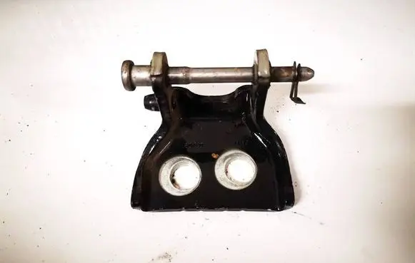 Citroen C4 I Picasso Rear door lower hinge 