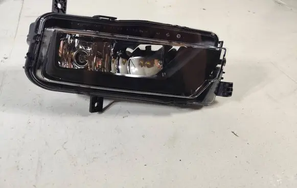 Volkswagen Crafter Front fog light 7C0941662C 10322060000