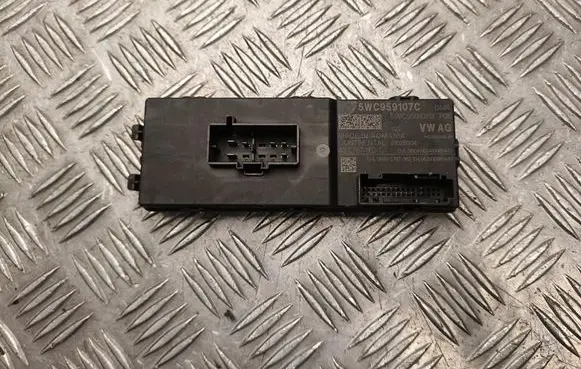 Cupra Formentor Tailgate/trunk control unit/module 5WC959107C
