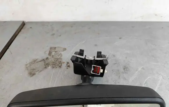 Jaguar XE Rear view mirror (interior) T4A2647