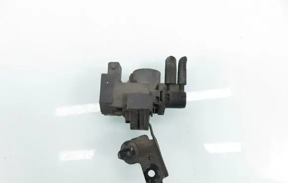 Renault Koleos I Valve vacuum 14956JD70A