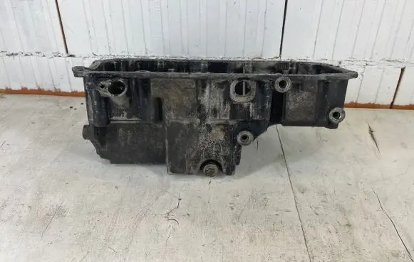 Opel Insignia A Oil sump 55567087