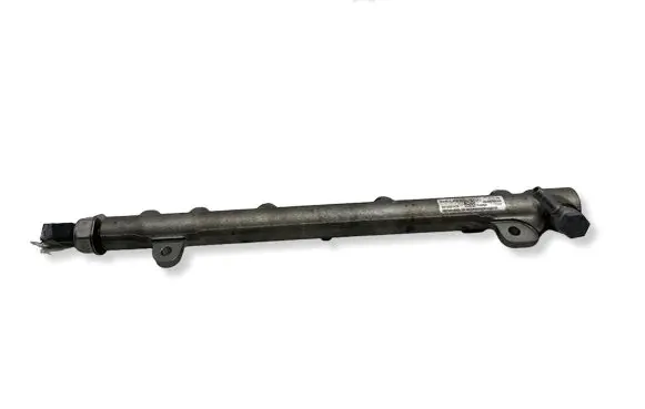 Mercedes-Benz C W204 Fuel main line pipe A6460700395