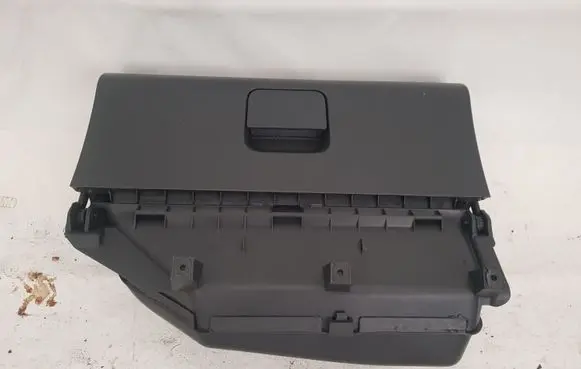 Volkswagen Polo IV 9N3 Glove box 6Q1857121