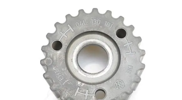 Volkswagen Golf VII Fuel pump gear (pulley) 04L130101DE