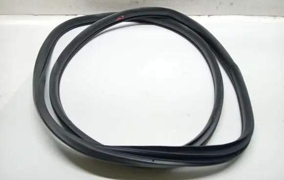 Mazda 6 Trunk rubber seal (body) 
