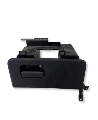 Honda FR-V Cup holder front 