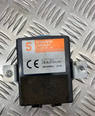 Volvo S40, V40 Alarm control unit/module 30857627