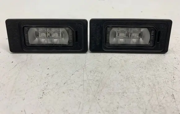 Audi A6 S6 C7 4G Number plate light 4G0943021 010998