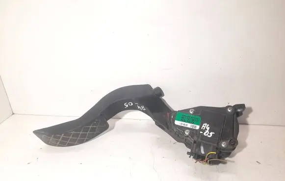 Audi A4 S4 B7 8E 8H Accelerator throttle pedal 8E1721523C