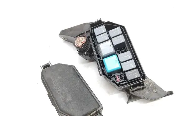 Toyota C-HR I Fuse box set 82662F4040