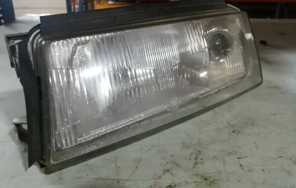 Skoda Octavia Mk1 (1U) Headlight/headlamp