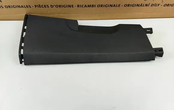 Volkswagen Golf VII (B) pillar trim (bottom) 5G4867292F 5960331
