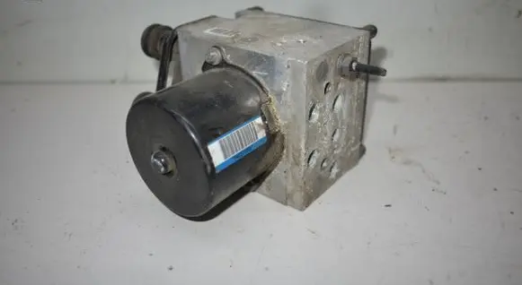 Volkswagen PASSAT B6 ABS Pump 3C0614109AH