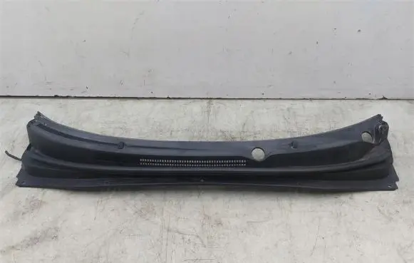 Hyundai i10 Wiper trim