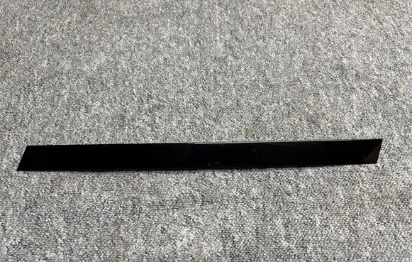BMW X4 G02 Rear door window/glass frame 7416539