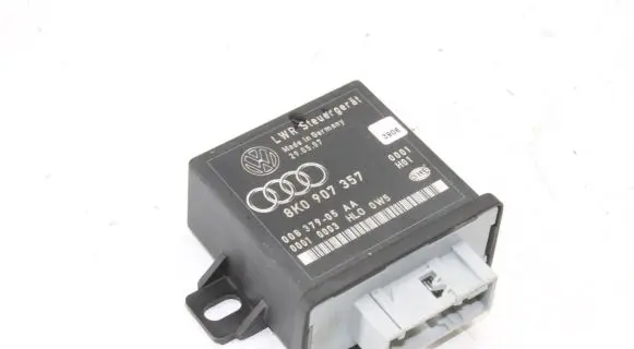 Audi A5 8T 8F Light module LCM 8K0907357